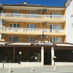 Hotell Family Alfa ***